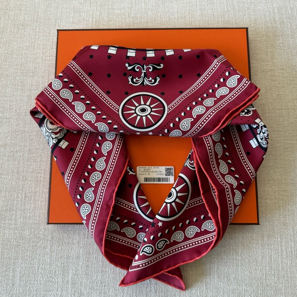 Hermes All Aboard Bandana 55 x 55 . NIB !